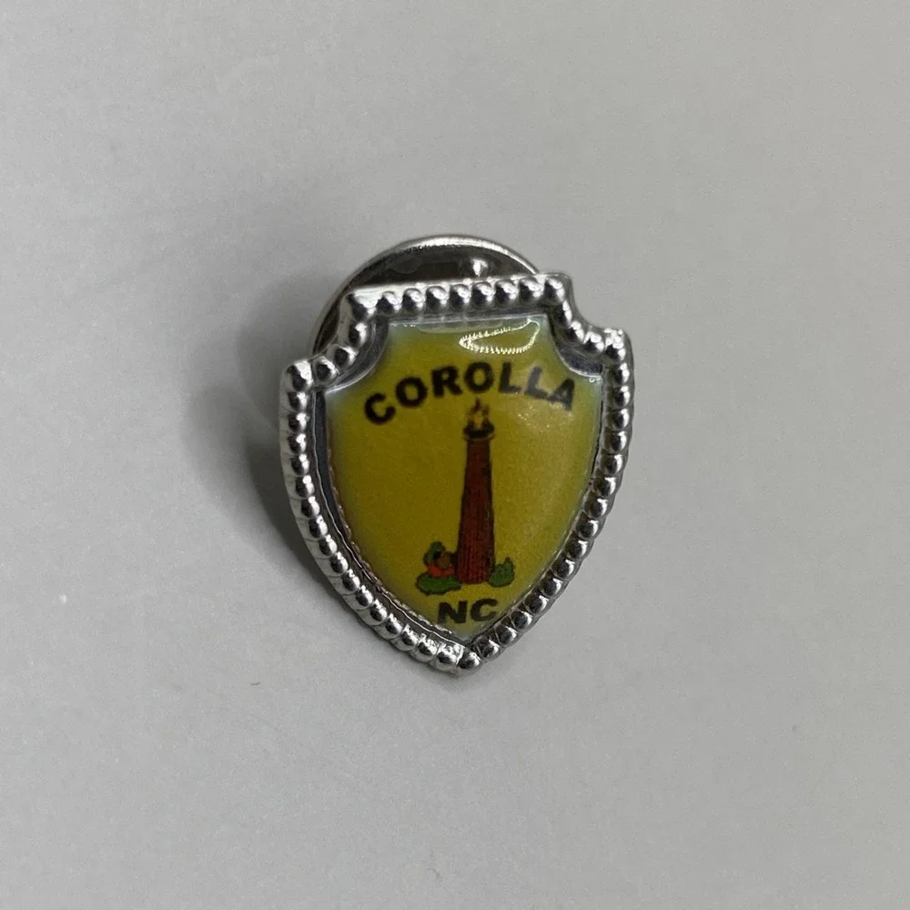 Lighthouse Pin Corolla North Carolina Outer Banks‎ NC Souvenir Label Hat